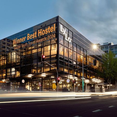 Lylo Auckland Hotel Eksteriør bilde The award-winning hostel in Frankfurt